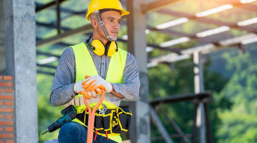 Expert Emergency Roof Repairs services in Farmer City, IL
